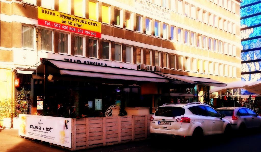 Hostel Wdj *