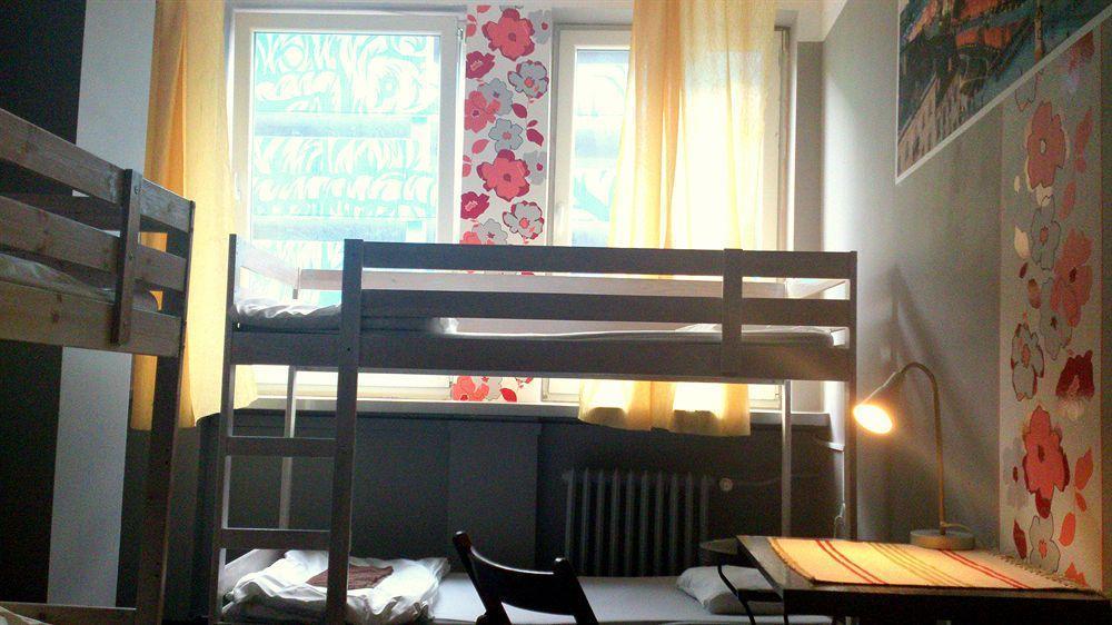 Hostel Wdj *